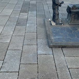 十堰仿古石铺装效果