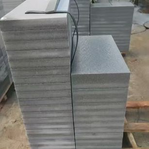 十堰 芝麻灰火烧面300*600*50地铺石材