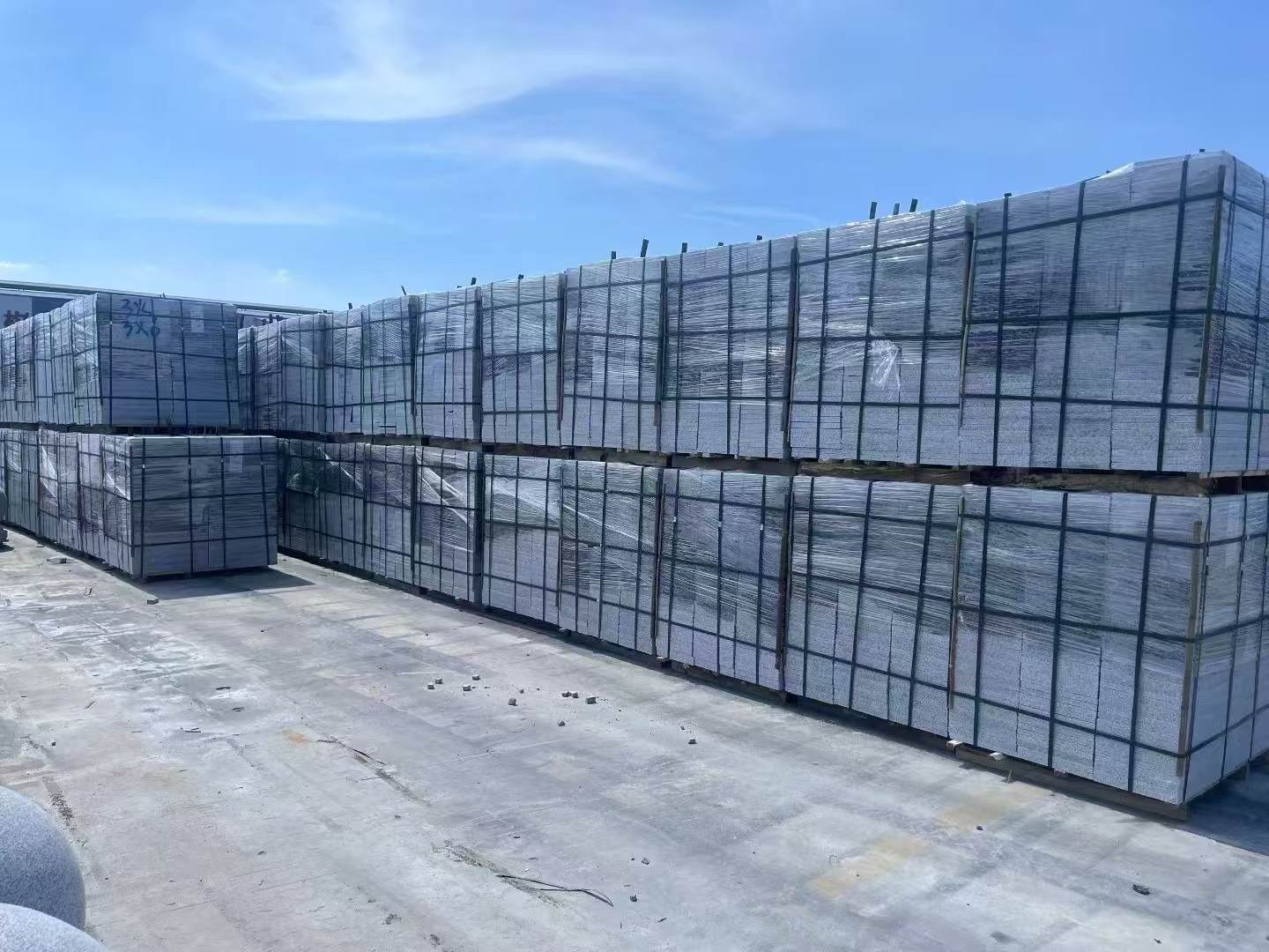 十堰 芝麻白火烧成品300*600地铺料，大量现货，物美价廉