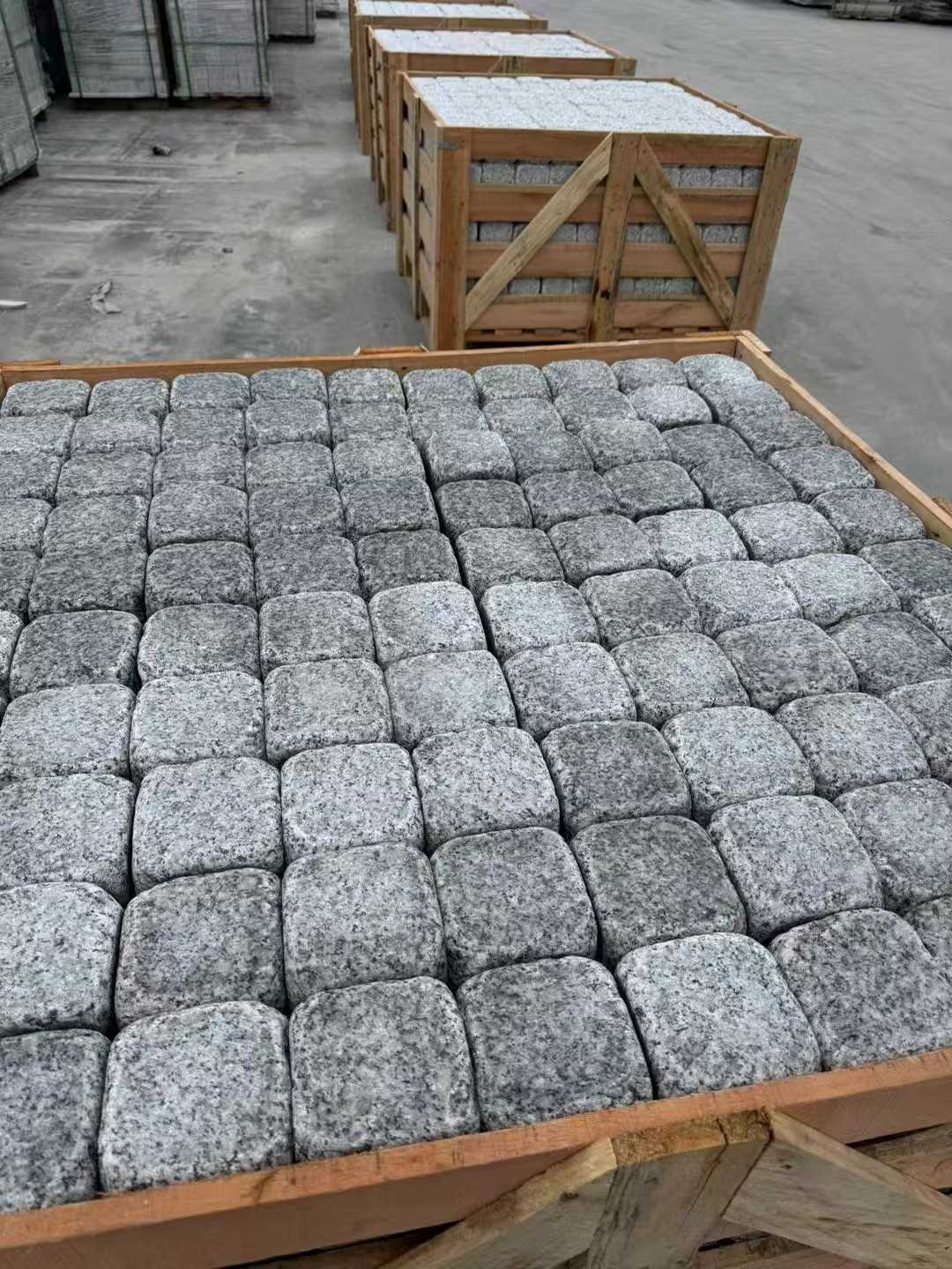 十堰 园林景观滚石