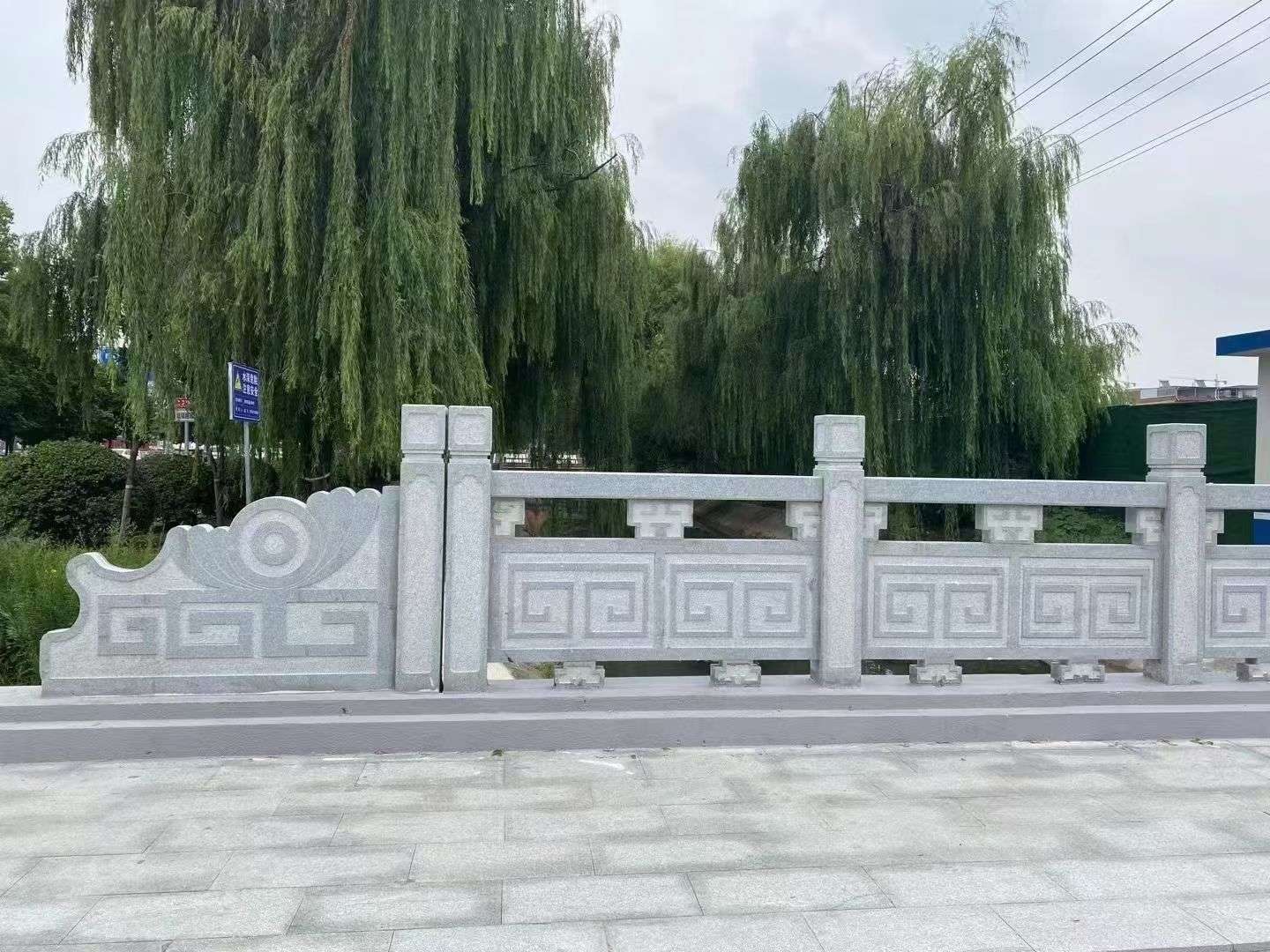 十堰 芝麻灰桥栏杆、河道栏杆安装效果