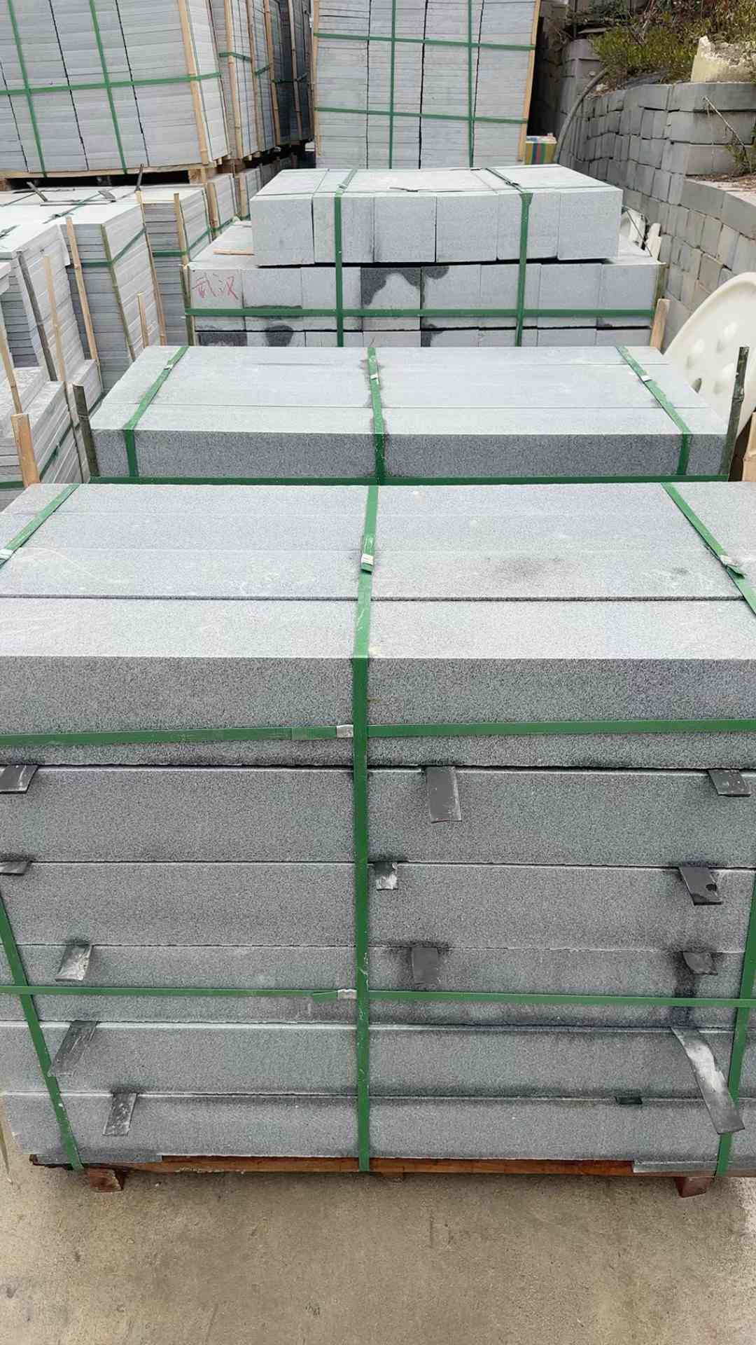 十堰 芝麻灰机切面栏杆