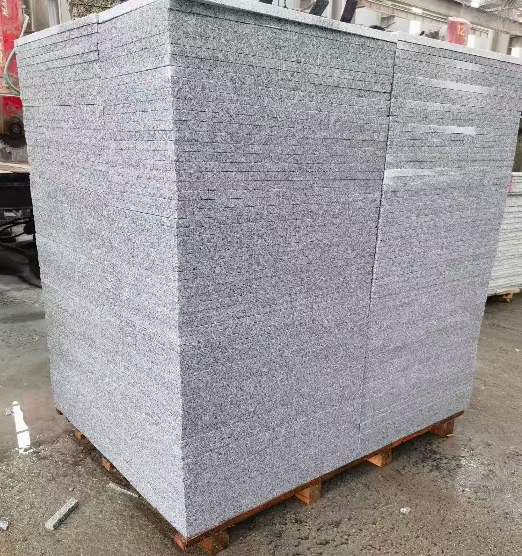 十堰 火烧面地铺石，街道广场园林市政工程板，1.8~5.0厚均有现货